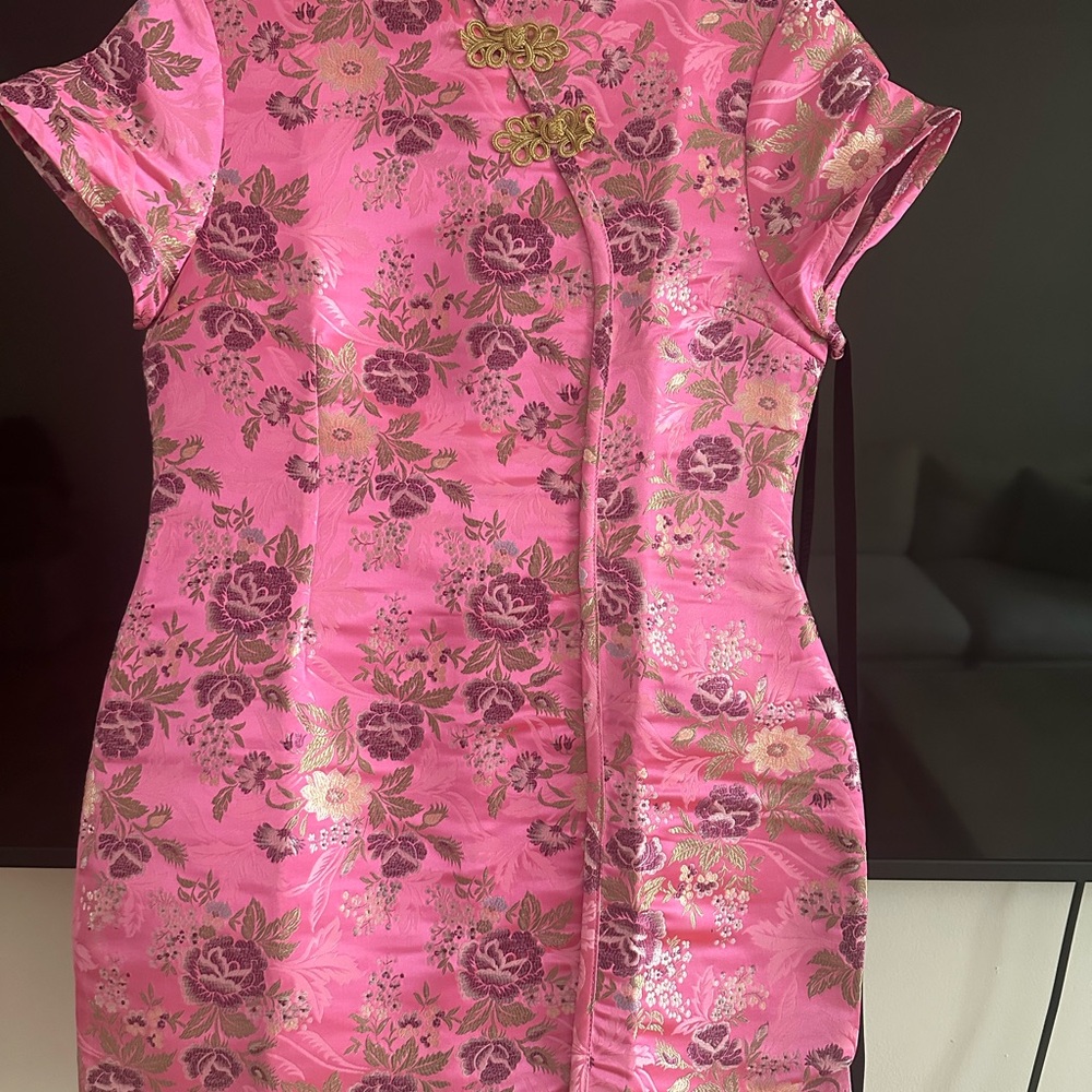 PrettyLittleThing Pink Floral Mini Dress